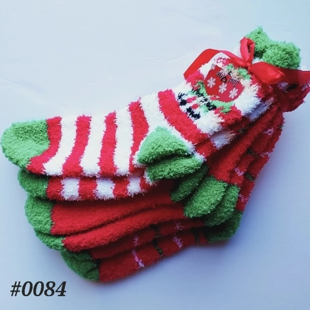 ❤️NEW! 🤍3 pairs of 'Just One' Christmas socks